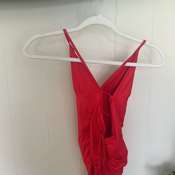 Open back Tiger Mist Bodysuit in red - Picture 4 of 5